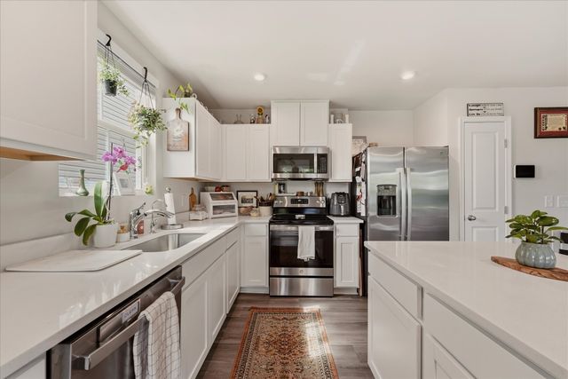 3060 Sapgate Ln, Nashville, TN 37207