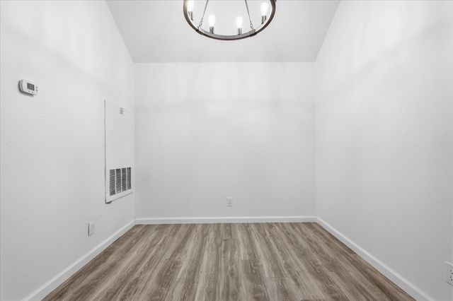 4215 Scarsdale Lane, Dallas, TX 75227