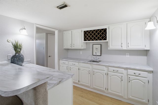 4913 Roberts Drive, The Colony, TX 75056