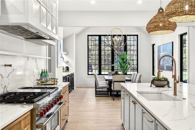 428 Carolwood Lane, Atlanta, GA 30342