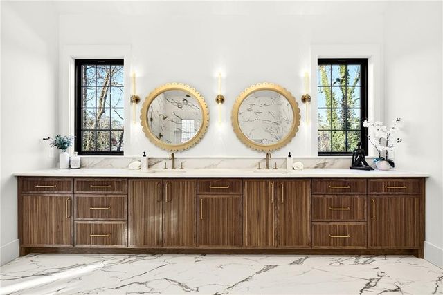 428 Carolwood Lane, Atlanta, GA 30342