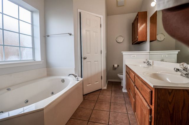 10302 E 113th Place, Bixby, OK 74008