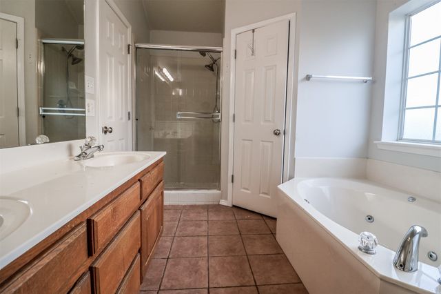 10302 E 113th Place, Bixby, OK 74008