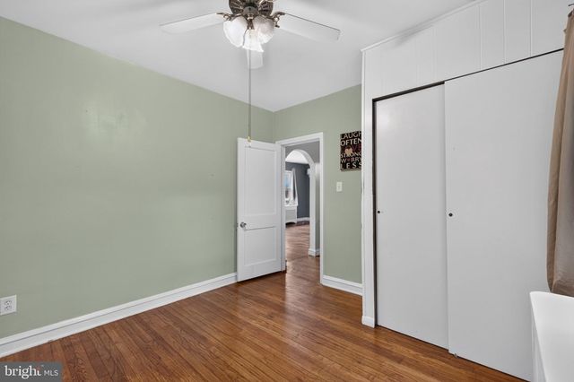 16 SUTTON LN, New Castle, DE 19720