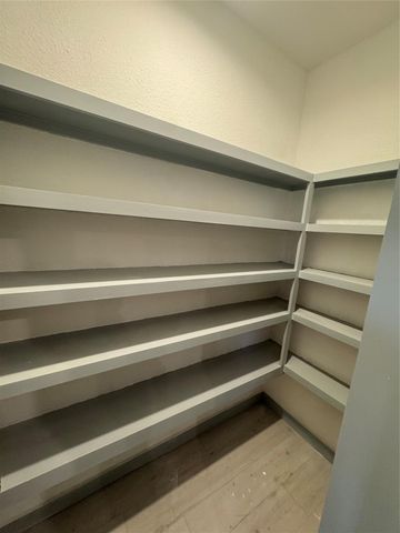 10319 Glenkirk Drive, Houston, TX 77089