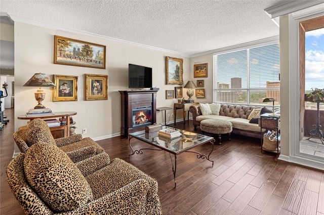 5150 Hidalgo Street 1702, Houston, TX 77056