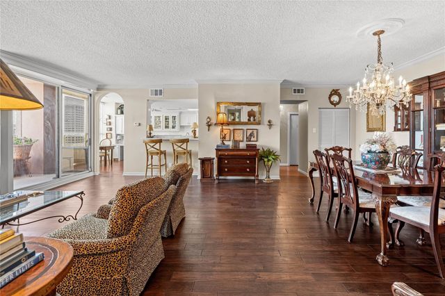 5150 Hidalgo Street 1702, Houston, TX 77056