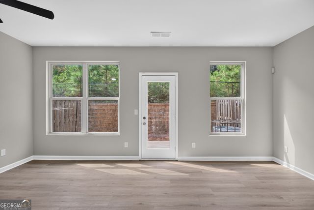 5918 Cassie Drive, Lithonia, GA 30038