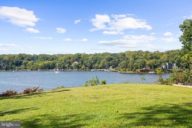 1002 ST HELENA ISLAND, Crownsville, MD 21032