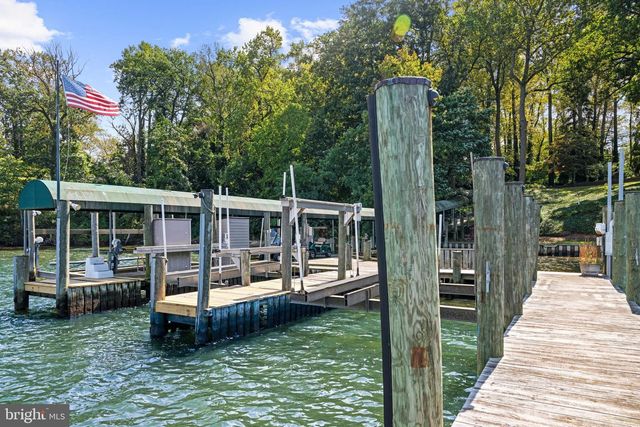 1002 ST HELENA ISLAND, Crownsville, MD 21032