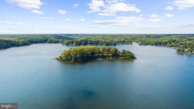 1002 ST HELENA ISLAND, Crownsville, MD 21032