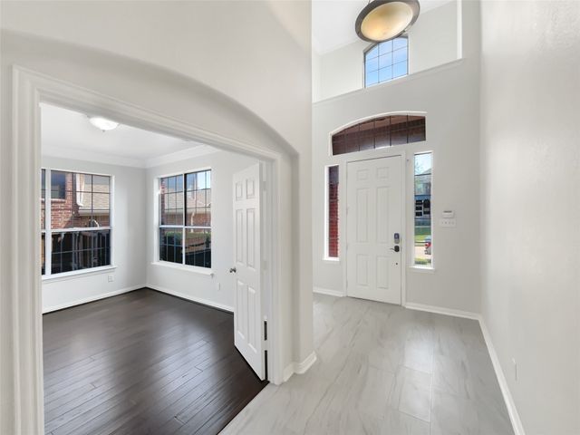 8504 Balta Court, Irving, TX 75063