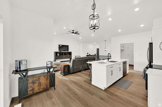 88 N MARASCHINO, Grantsville, UT 84029