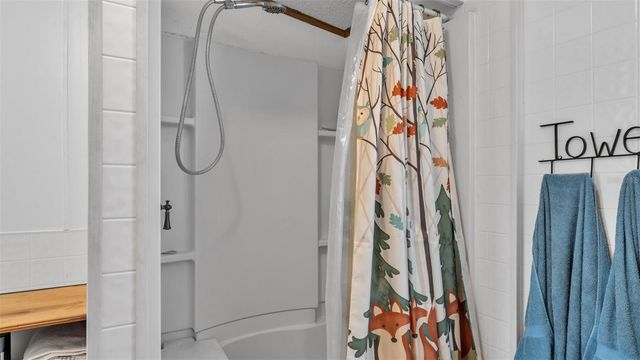 6715 DOVE MEADOW TRAIL, Lakeland, FL 33810