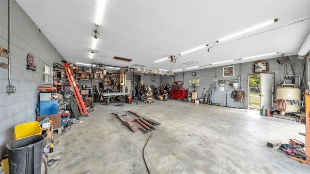 6715 DOVE MEADOW TRAIL, Lakeland, FL 33810