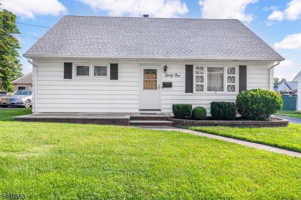 61 Doherty Dr, Clifton City, NJ 07013 — exterior