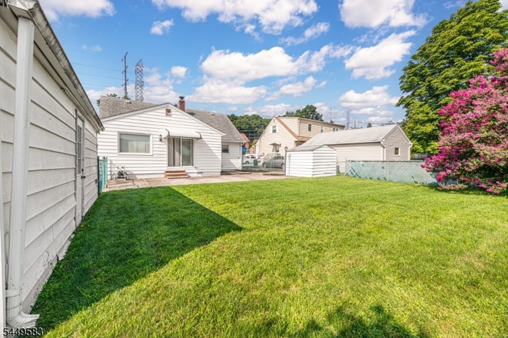 61 Doherty Dr, Clifton City, NJ 07013 — photo 5