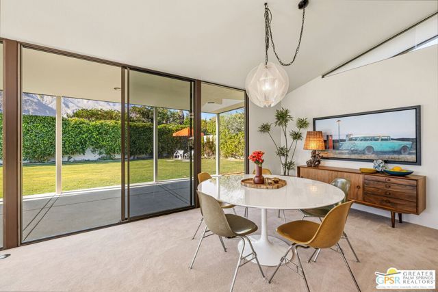 695 N Camino Real, Palm Springs, CA 92262