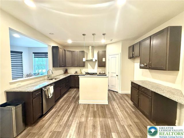 37 Saddle Lane, Palmer Twp, PA 18045