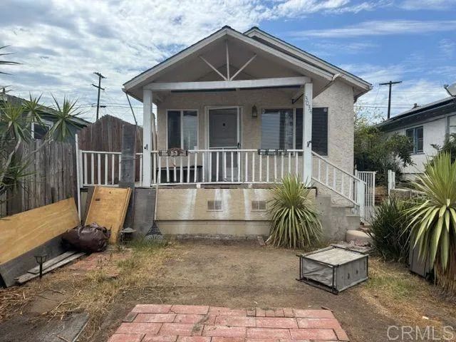 3034 Menlo Ave, San Diego, CA 92105