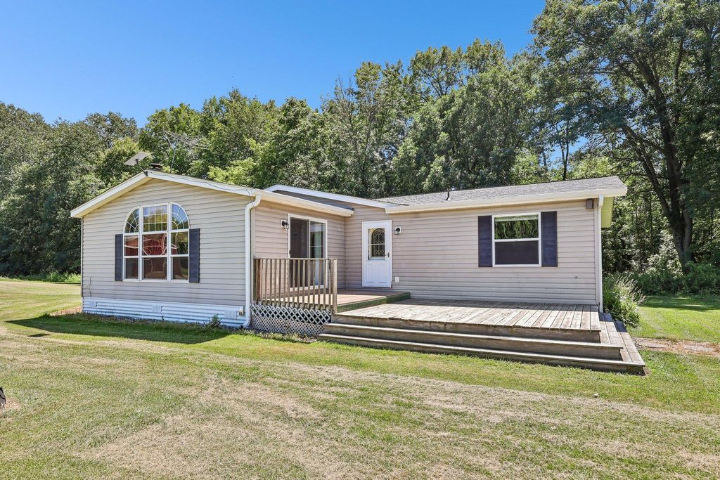37451 Jasper Street NW, Dalbo, MN 55017 — exterior