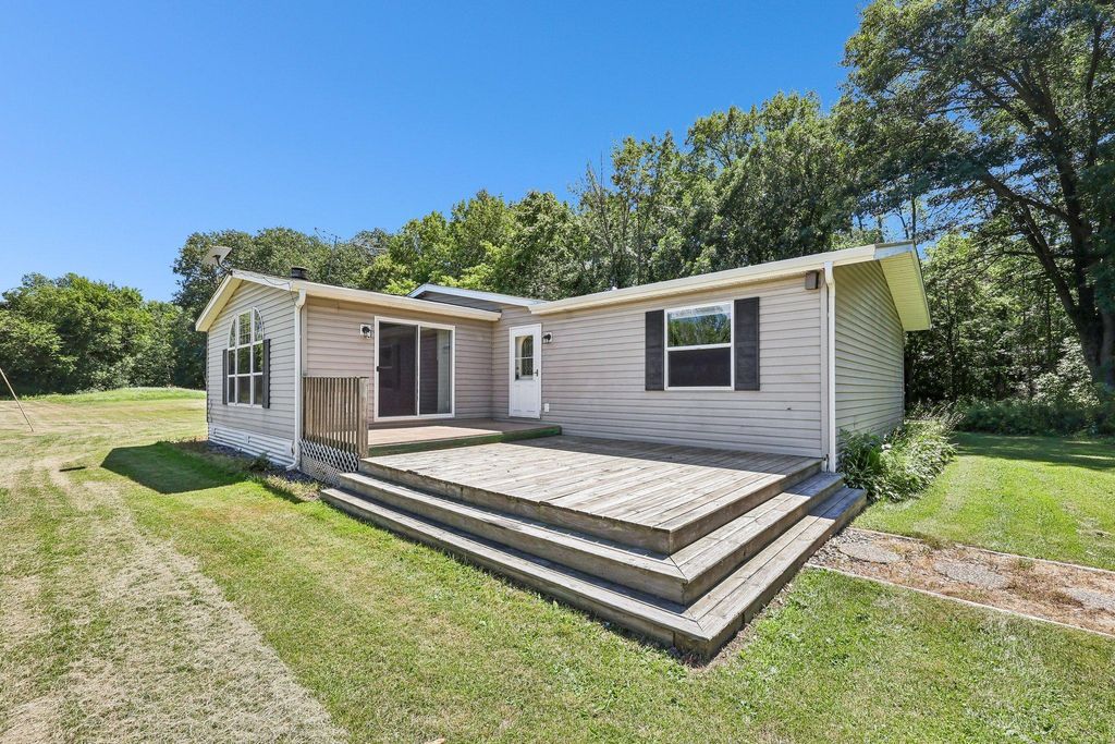 37451 Jasper Street NW, Dalbo, MN 55017 — photo 2