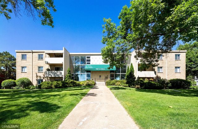 7000 Sandell Avenue 16, Edina, MN 55435