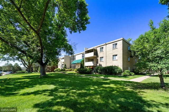 7000 Sandell Avenue 16, Edina, MN 55435