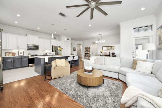 2120 Kipling Street 208, Houston, TX 77098