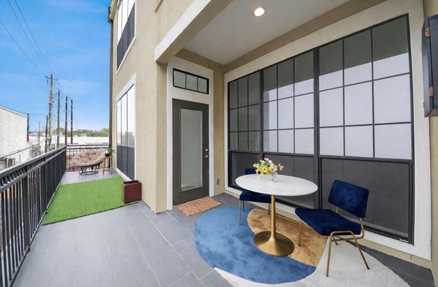 2120 Kipling Street 208, Houston, TX 77098