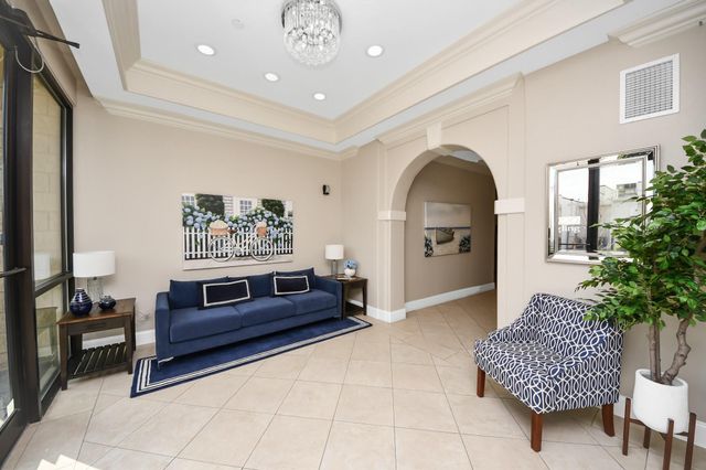 2120 Kipling Street 208, Houston, TX 77098