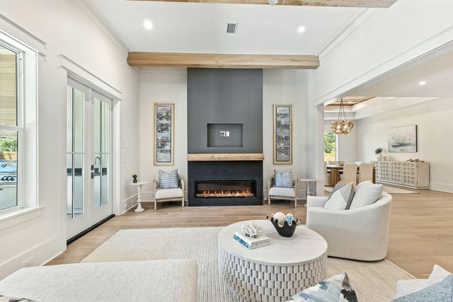 87 W Surfside Drive, Santa Rosa Beach, FL 32459