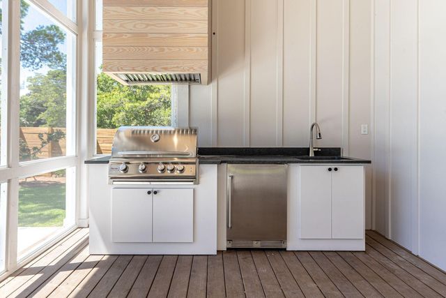 87 W Surfside Drive, Santa Rosa Beach, FL 32459