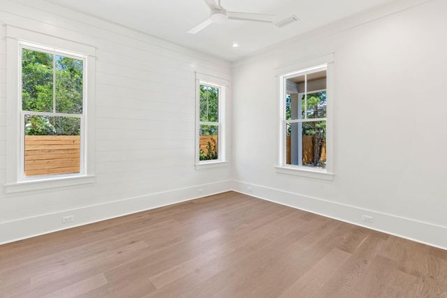 87 W Surfside Drive, Santa Rosa Beach, FL 32459