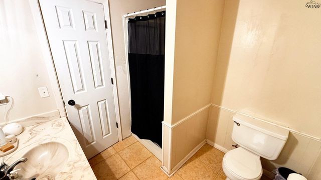 1103 LISA LANE, Burkburnett, TX 76354