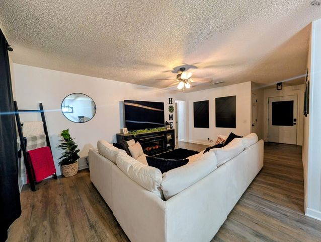 1103 LISA LANE, Burkburnett, TX 76354