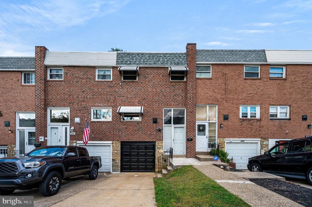 3583 NOTTINGHAM LN, Philadelphia, PA 19114