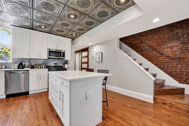 1113 Linden Place, Central North Side, PA 15212