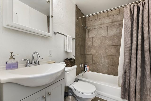 1113 Linden Place, Central North Side, PA 15212