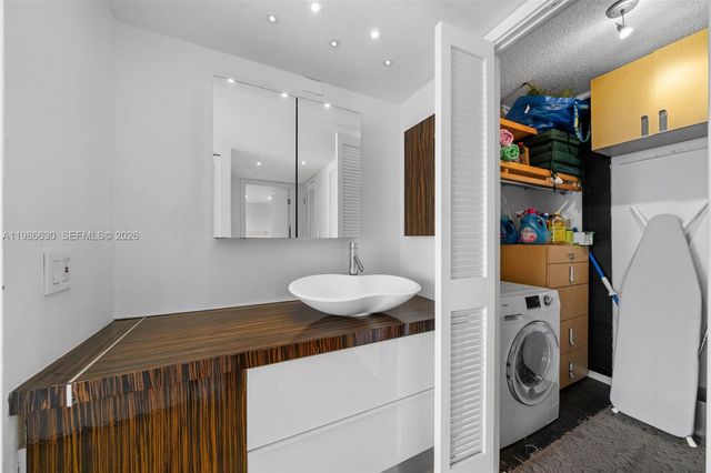 11 Island Ave 610, Miami Beach, FL 33139