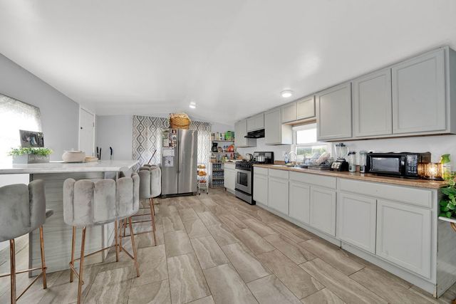 7245 W DRALLE Road, Monee, IL 60449