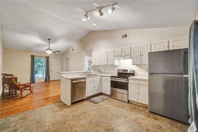 240 Jacobs Way F, Jasper, GA 30143