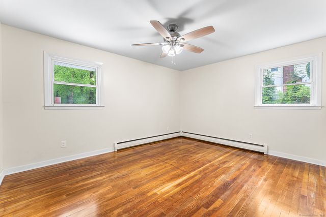 32 Chatfield Drive, Trumbull, CT 06611
