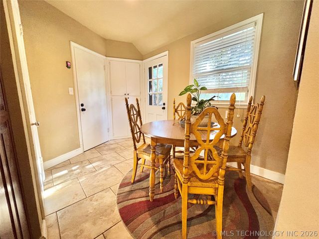1406 Country Club Road, Mcalester, OK 74501