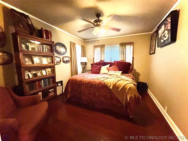 1406 Country Club Road, Mcalester, OK 74501