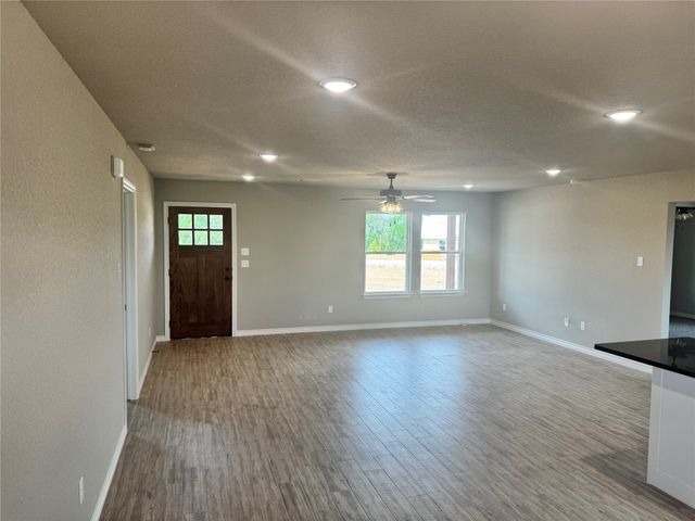 6072 Piper Anne Street, Azle, TX 76020