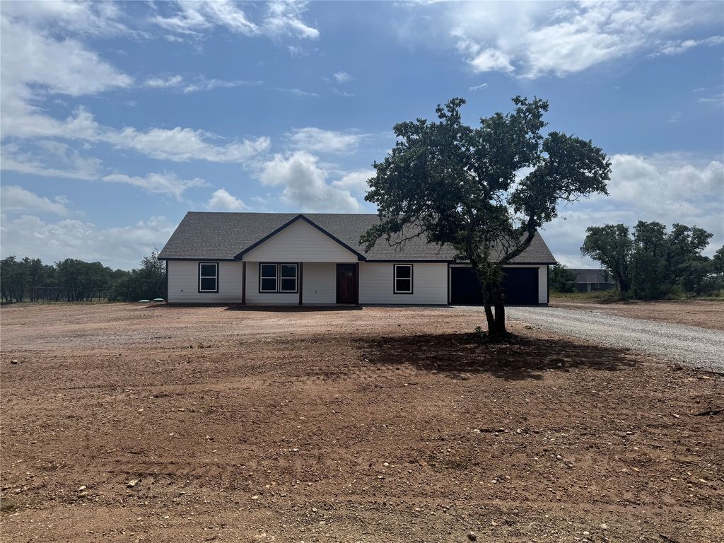 6072 Piper Anne Street, Azle, TX 76020