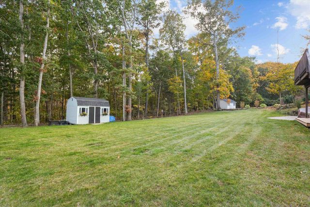 27 Village Drive, Atkinson, NH 03811