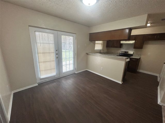 1105 Saturn Drive, Cedar Hill, TX 75104