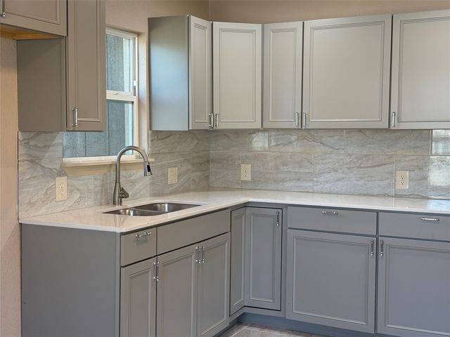 10095 Comanche, Quinlan, TX 75474